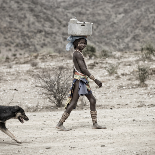 Mukubal Girl Carrying A Pot On Her Head, Virie Area, Angola