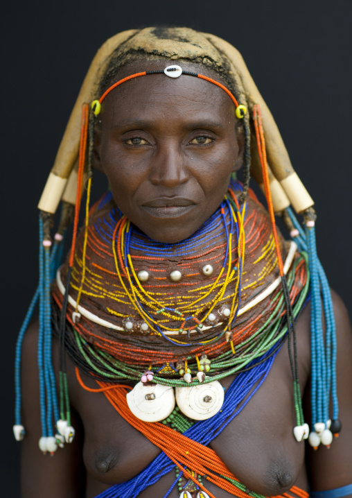 Mwila Woman With The Traditional Vilanda Necklace, Chibia Area, Angola