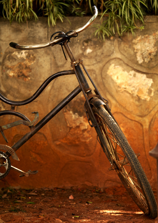 Vintage Bicycle, Jianshui, Yunnan Province, China