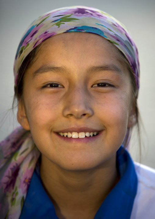 Young Uyghur Girl, Yarkand, Xinjiang Uyghur Autonomous Region, China