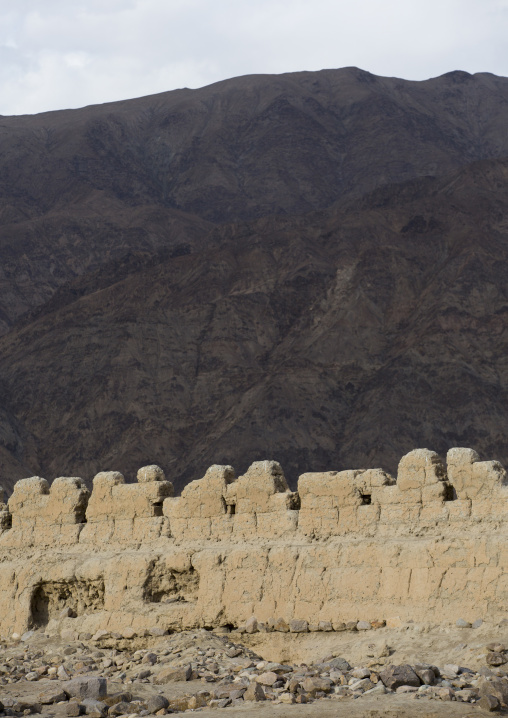 The 7Th Century Ruins Of Tashkurgan Fort, Tashkurgan, Xinjiang Uyghur Autonomous Region, China