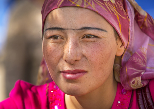 Young Uyghur Woman, Opal Village Market, Xinjiang Uyghur Autonomous Region, China
