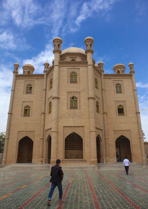 Mosque in Keriya, Xinjiang Uyghur Autonomous Region, China