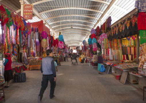 Kashgar Bazaar, Xinjiang Uyghur Autonomous Region, China