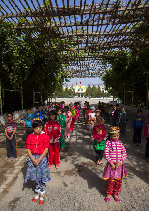 Uyghur Schoolkids, Xinjiang Uyghur Autonomous Region, China