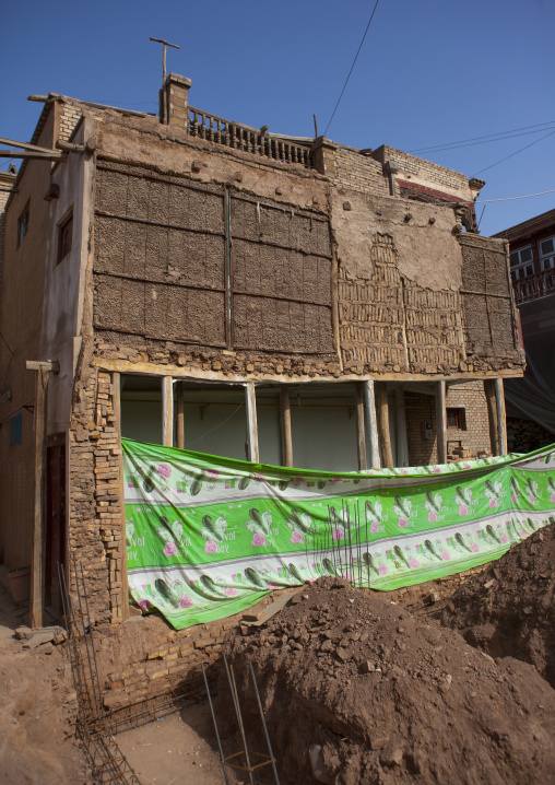 Underpinning Of A House, Old Town Of Kashgar, Xinjiang Uyghur Autonomous Region, China