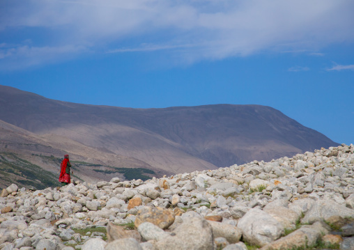 Wakhi woman in the pamir mountains, Badakhshan province, Wuzed, Afghanistan