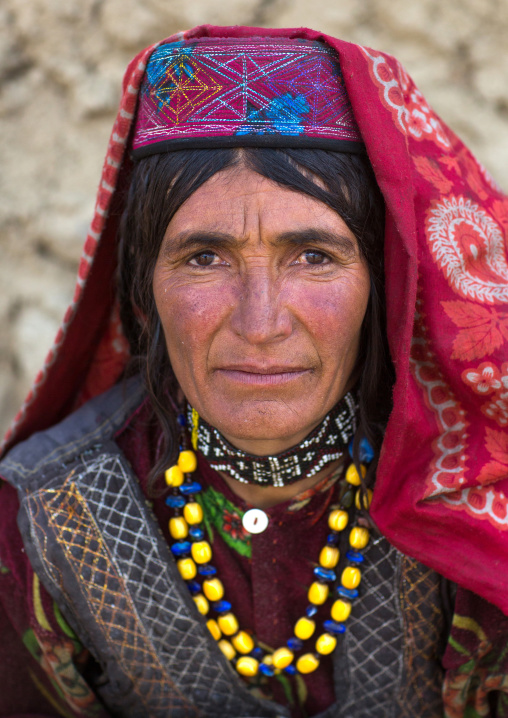 Portrait of a wakhi nomad woman, Big pamir, Wakhan, Afghanistan