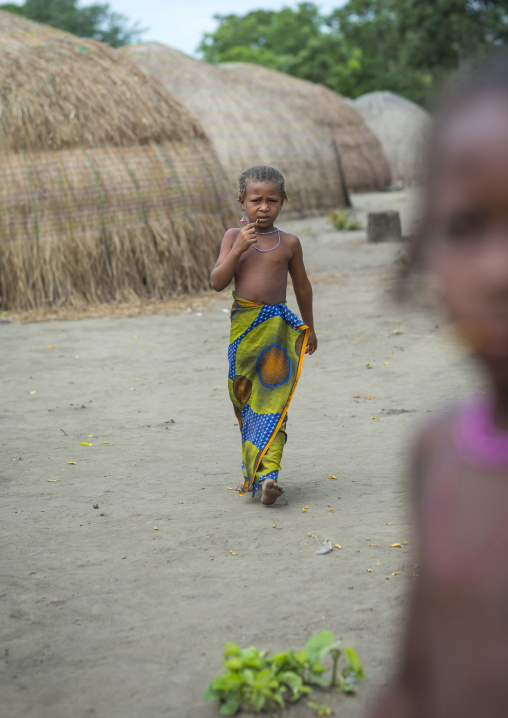 Benin, West Africa, Gossoue, fulani peul tribe little girl in a village