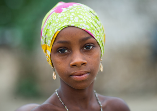 Benin, West Africa, Savalou, a beautiful teenage fulani peul tribe