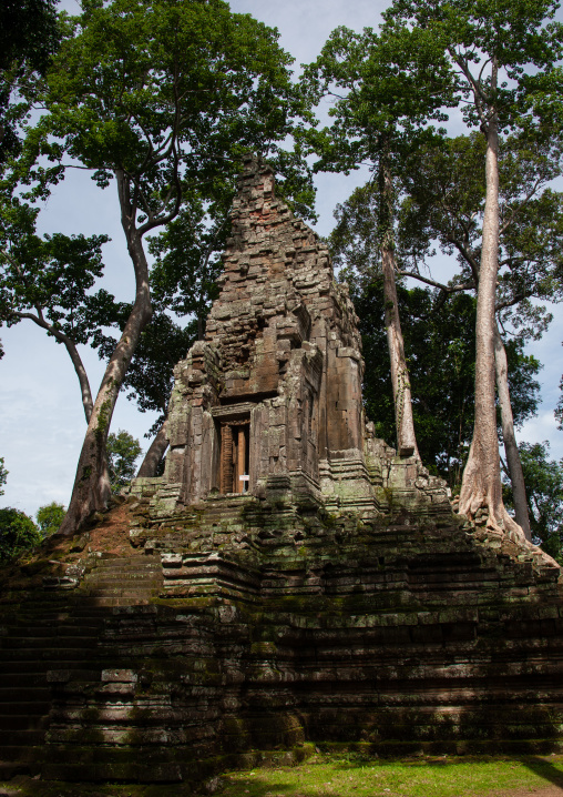 Temple in Angkor wat, Siem Reap Province, Angkor, Cambodia