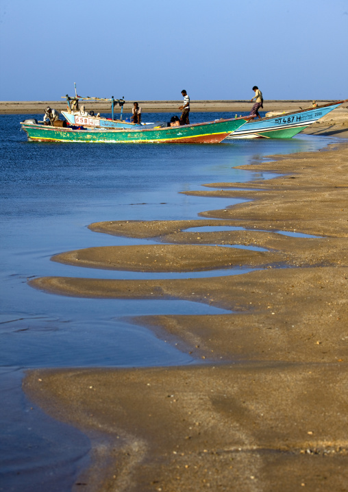 Yemeni Fishermen, Gorodia, Djibouti