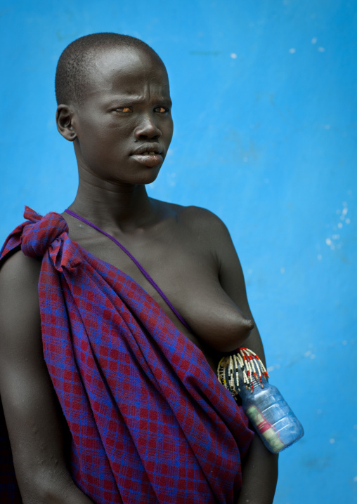 Angry Look Bodi Woman Portrait Hana Mursi Village Omo Valley Ethiopia