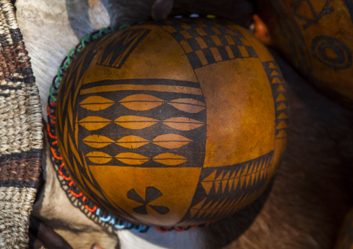Beautifully Hand Carved Calabash From Anuak Tribe, Gambela, Ethiopia