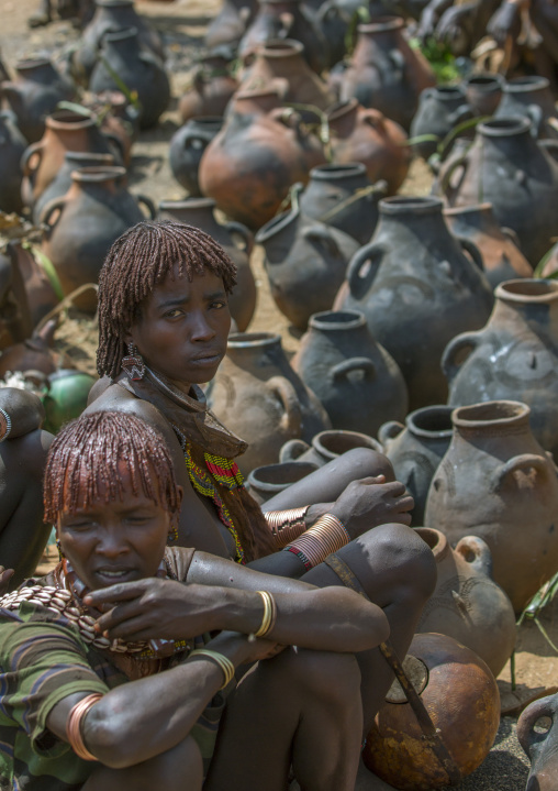 Hamer Tribe Women Selling  Potteries In Market, Dimeka, Omo Valley, Ethiopia