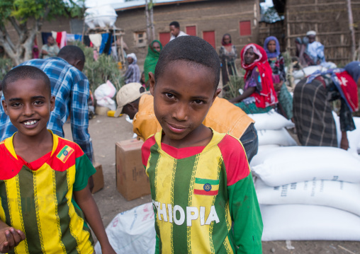 Ethiopian boys wait at a food distribution centre, Semien wollo zone, Woldia, Ethiopia