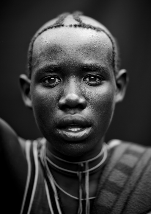 Menit young man, Tum market, Omo valley, Ethiopia
