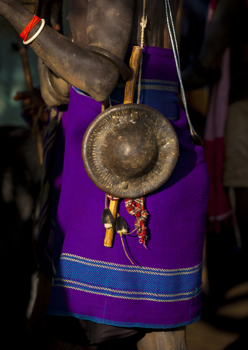 Bodi Tribe Man With Shields, Hana Mursi, Omo Valley, Ethiopia