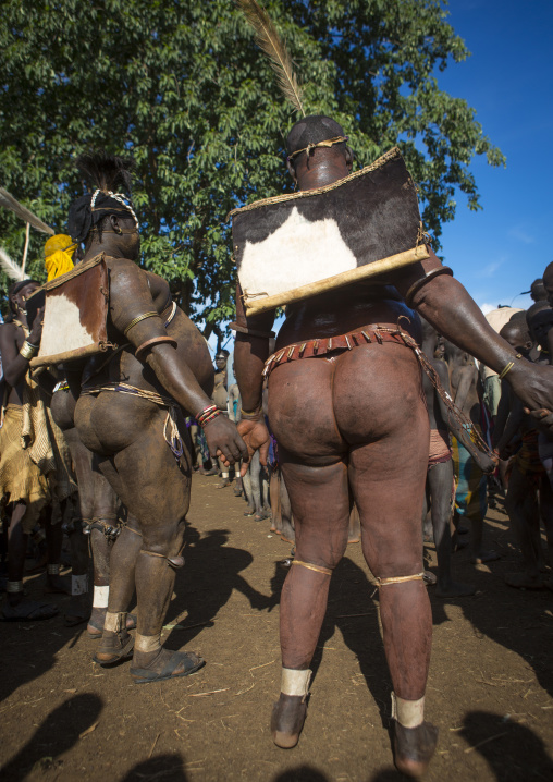 Bodi Tribe Fat Men Running During Kael Ceremony, Hana Mursi, Omo Valley, Ethiopia