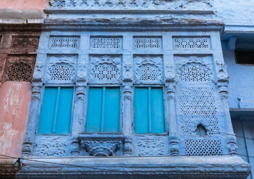 Old balcony of a brahmin blue house, Rajasthan, Jodhpur, India
