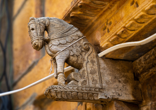 Indian wooden horse at the entrance of a house, Rajasthan, Jaisalmer, India