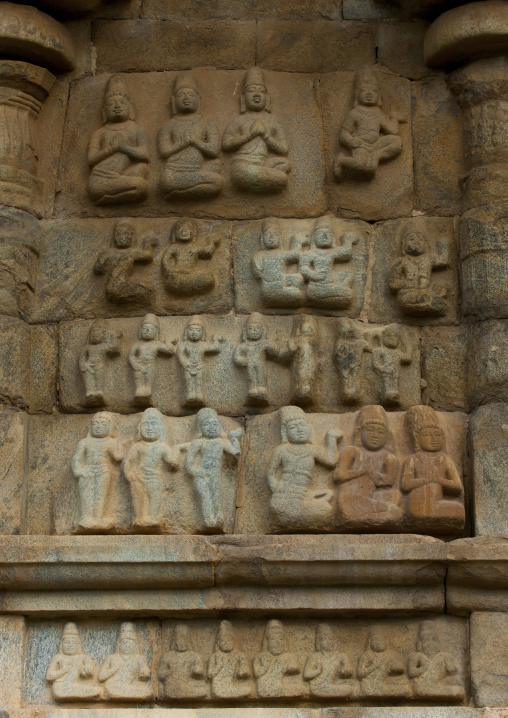 Rock Cuts Bas Relief On Brihadishwara Temple's Wall, Gangaikondacholapuram, India