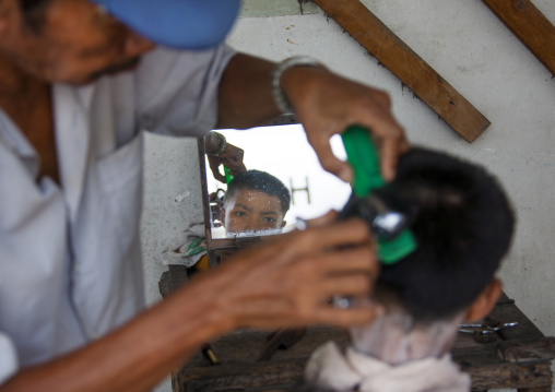 Hairdresser In The Street, Mataram, Lombok Island, Indonesia