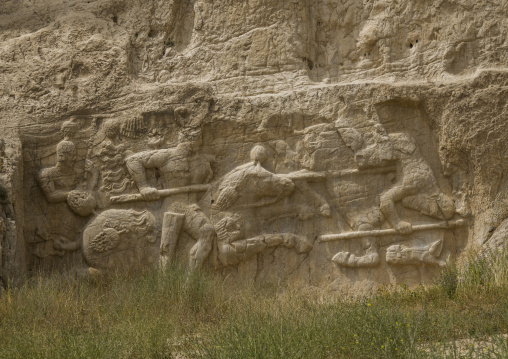 Equestrian victory of hormizd ii over king papak of armenia at naqsh-e rustam, Fars province, Shiraz, Iran