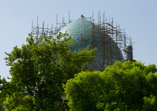 Scaffolding on hasht behesht palace
, Isfahan province, Isfahan, Iran