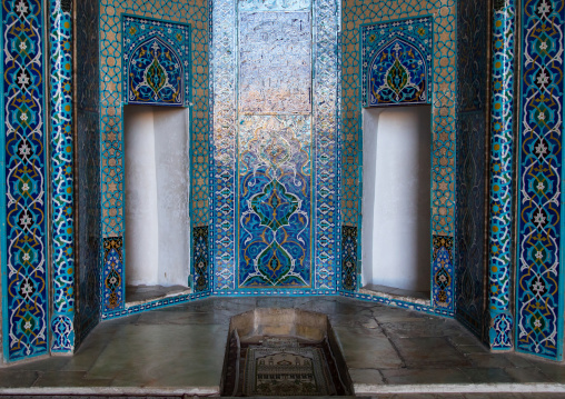 Jameh Masjid Or Friday Mosque mihrab with dedicated doors for men and women, Yazd Province, Yazd, Iran