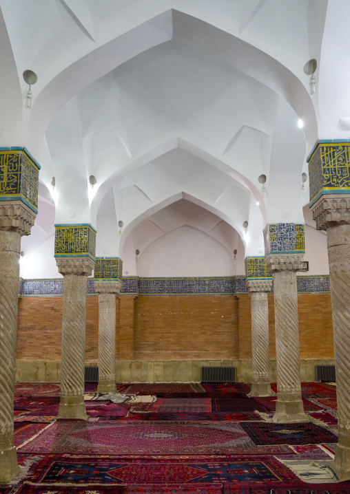 Dar Ol Ehsan Mosque, Sanandaj, Iran