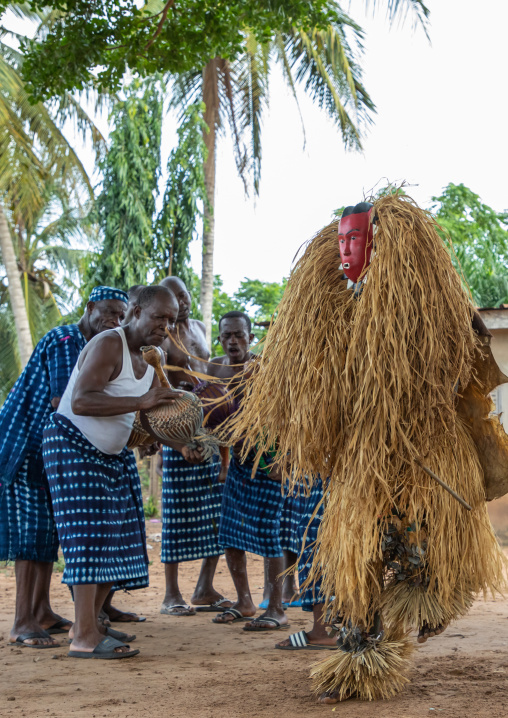 Goli sacred mask dance in Baule tribe during a ceremony, Région des Lacs, Bomizanbo, Ivory Coast