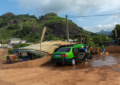 Car and motorbike wash, Tonkpi Region, Man, Ivory Coast
