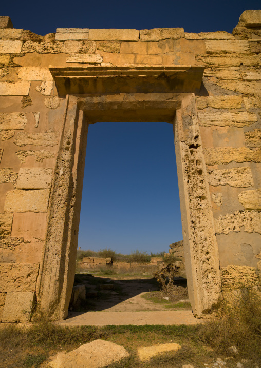 Arch in leptis magna ruins, Tripolitania, Khoms, Libya
