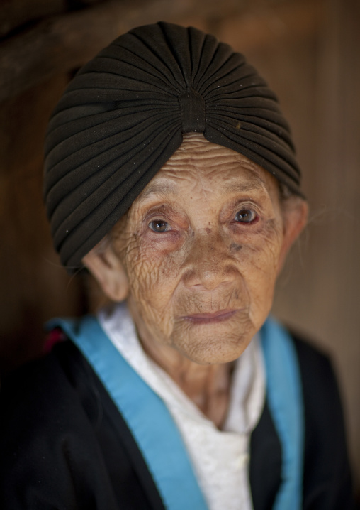 Hmong minority old woman, Luang prabang, Laos