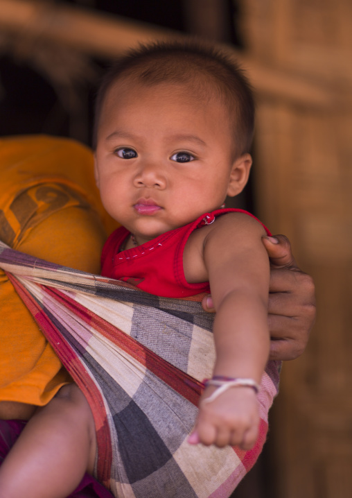 Khmu minority mother and baby, Xieng khouang, Laos