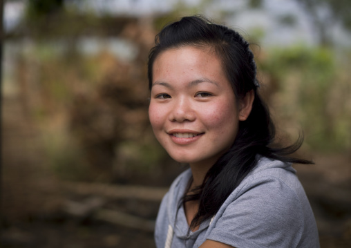 Khmu minority young woman, Xieng khouang, Laos