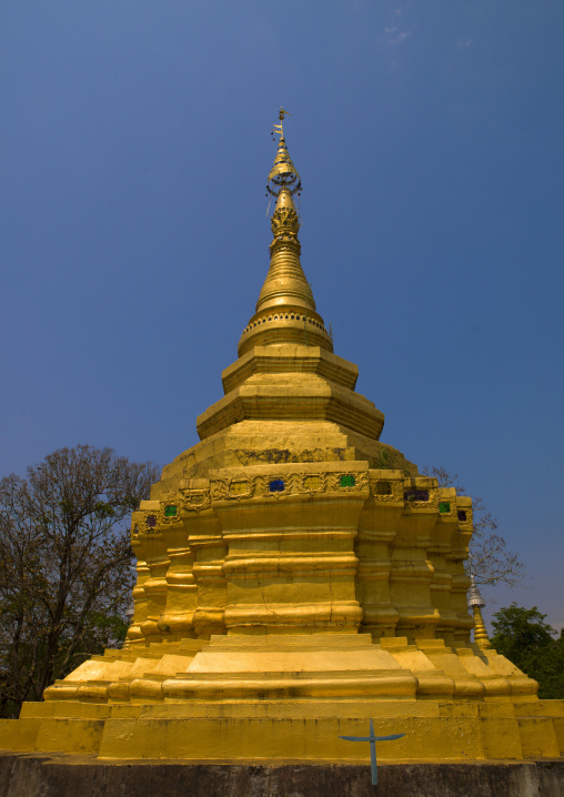 Buddhist gold covered stupa, Muang sing, Laos