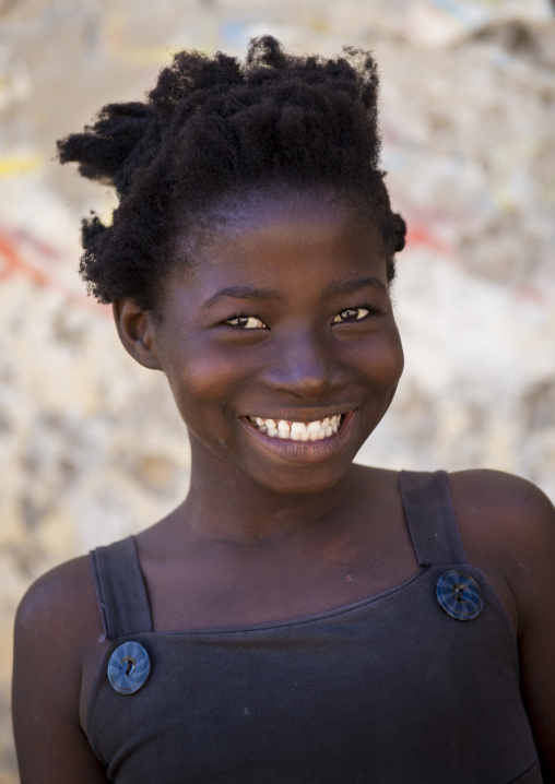 Smiling Young Woman, Ilha de Mocambique, Nampula Province, Mozambique