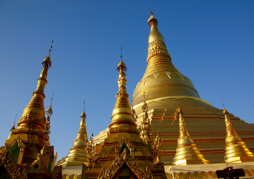 Shwedagon Pagoda, Rangoon, Myanmar