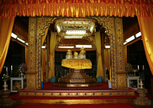 Taunggyi Temple, Myanmar