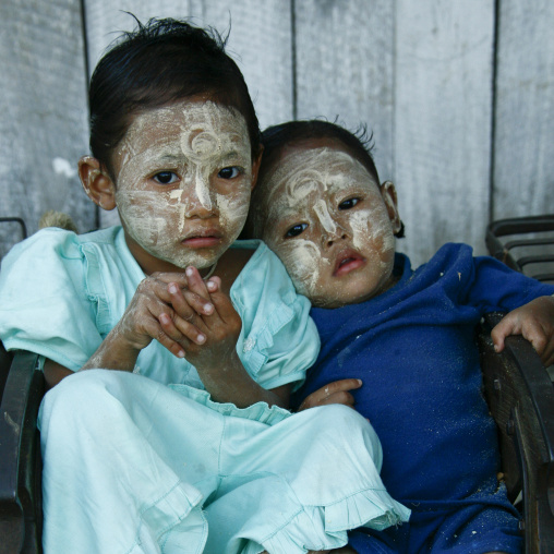 Kids With Thanaka On Cheeks, Ngapali, Myanmar