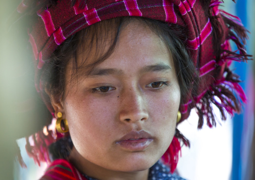 Pao Woman, Inle Lake, Myanmar