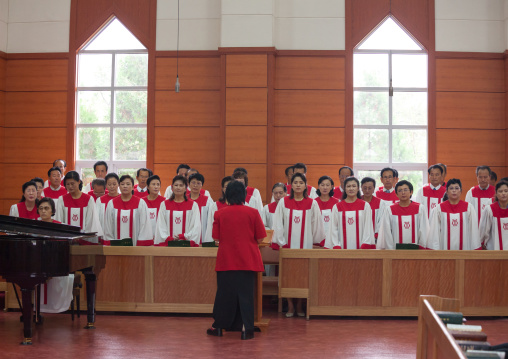 North Korean people singing in protestant Bongsu church, Pyongan Province, Pyongyang, North Korea
