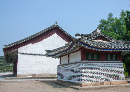 The Koryo museum formerly songgyungwan confucian academy, North Hwanghae Province, Kaesong, North Korea