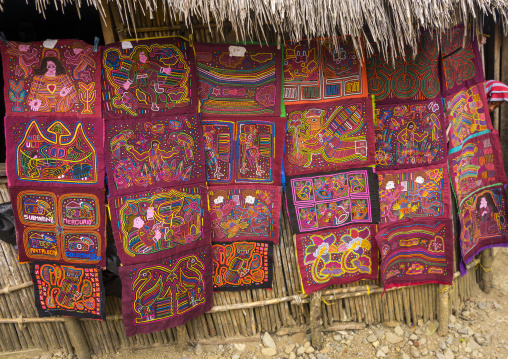 Panama, San Blas Islands, Mamitupu, Colorful Hand Stitched Kuna Indian Mola