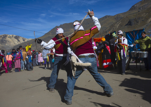 Ukuku Whipping, Qoyllur Riti Festival, Ocongate Cuzco, Peru