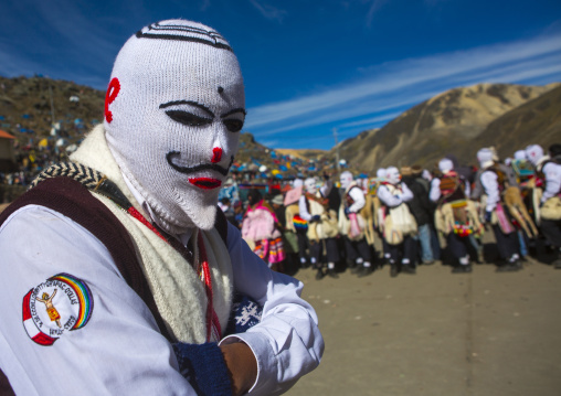 Masked Ukuku At Qoyllur Riti Festival, Ocongate Cuzco, Peru