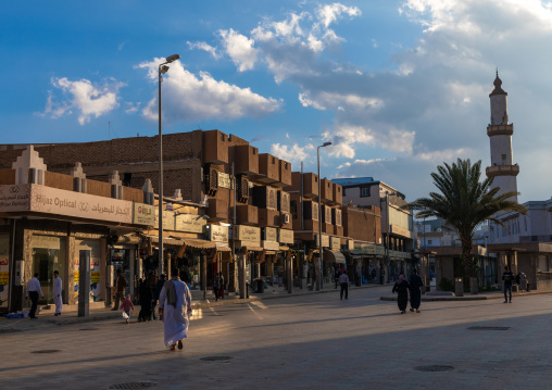 Shops in the souq area, Mecca province, Taïf, Saudi Arabia