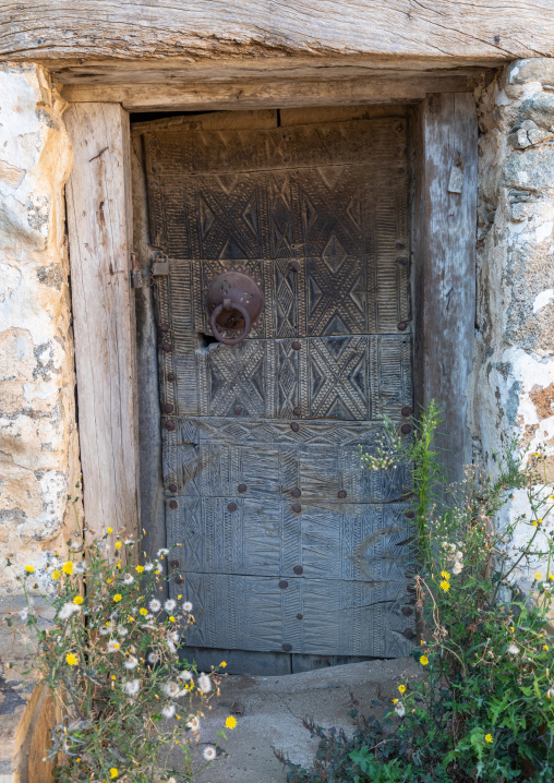Old wooden door of an abandonned house, Asir province, Al-Namas, Saudi Arabia